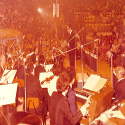 15ο Φεστιβάλ Ελληνικού Τραγουδιού:Φωτογραφία 2