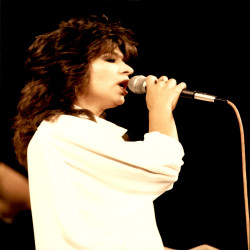 26ο Φεστιβάλ Τραγουδιού 1986 Παλαί Ντε Σπορ:Φωτογραφία 14