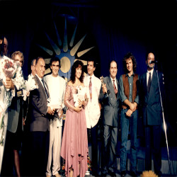 Φεστιβάλ Τραγουδιού 1992-93:Φωτογραφία 1