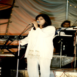 Φεστιβάλ Ελληνικού Τραγουδιού Διάφορες Ερμηνεύτριες:Φωτογραφία 19