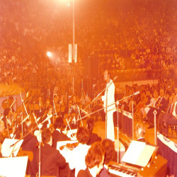 15ο ΦΕΤ 1976:Φωτογραφία 1