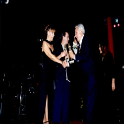 Φεστιβάλ Τραγουδιού 1995-1996:Φωτογραφία 1